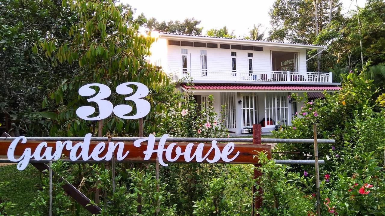 Thirty Tree Garden House Hostel Чумфон Екстериор снимка